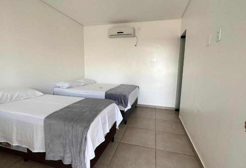 旅馆 Pousada Ipê Amarelo