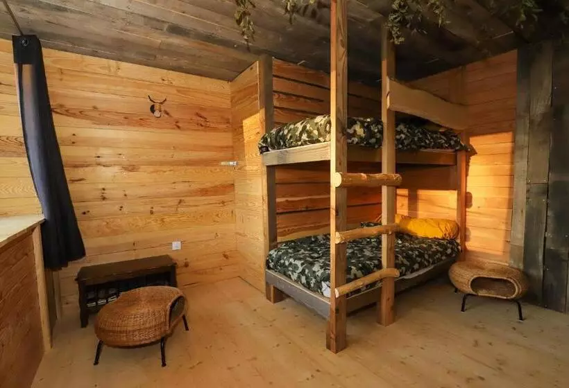 ベッドアンドブレックファースト L Hôtel Enfoncé, Chambres D Hôtes