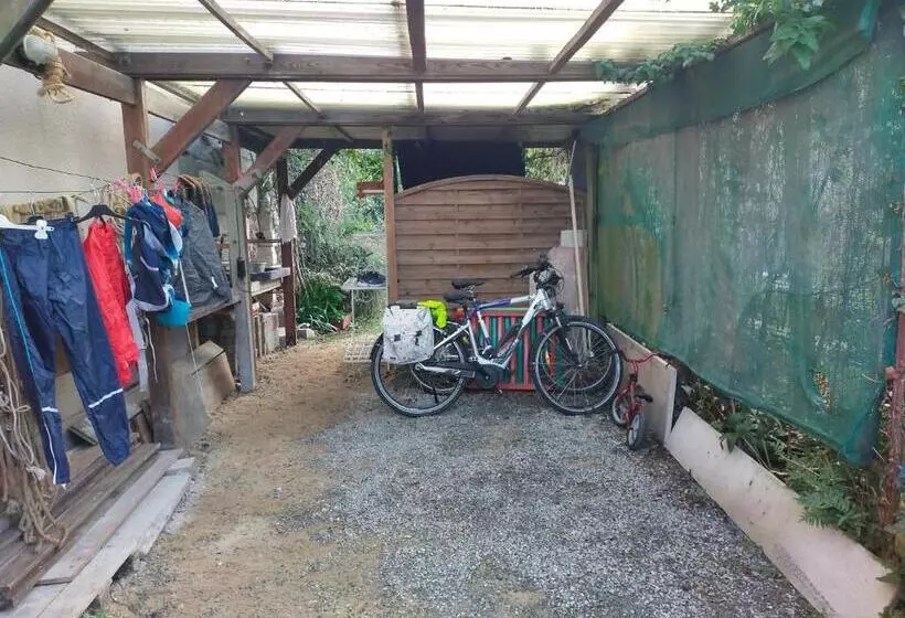 Aamiaismajoitus (B&B) Les Balcons Sur La Loire