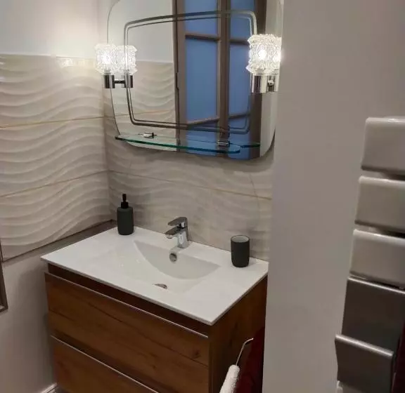 Aamiaismajoitus (B&B) Les Balcons Sur La Loire