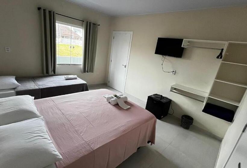 ベッドアンドブレックファースト Pousada D’uriel