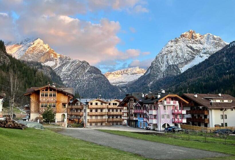 Dolomiti Luxury Mountain View Ski In Ski Out