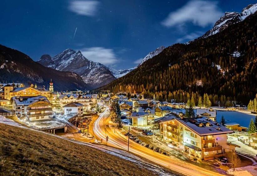 Dolomiti Luxury Mountain View Ski In Ski Out