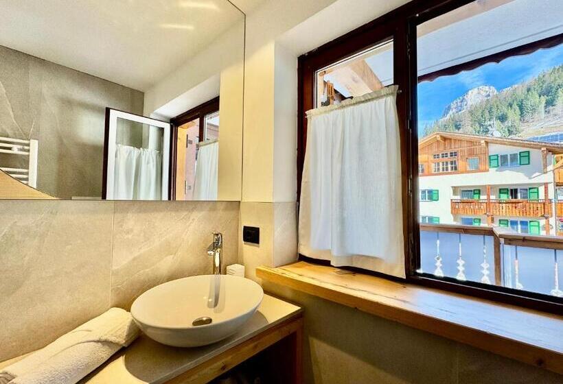 Dolomiti Luxury Mountain View Ski In Ski Out