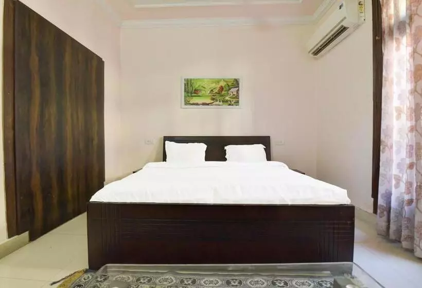 Hotelli Homewood Suites And Guest House