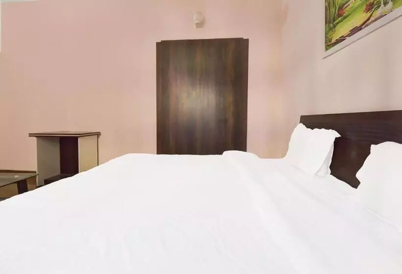 Hotelli Homewood Suites And Guest House