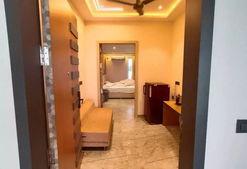 Hotelli Kuraswa Resorts