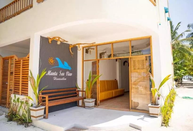 هتل Manta Sea View Himandhoo