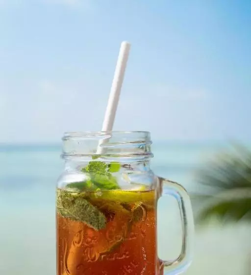 هتل Manta Sea View Himandhoo