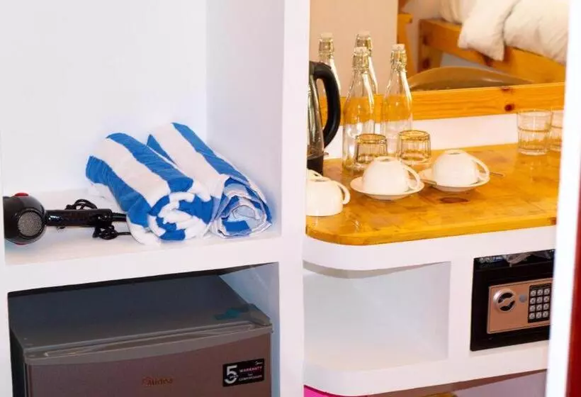 هتل Manta Sea View Himandhoo