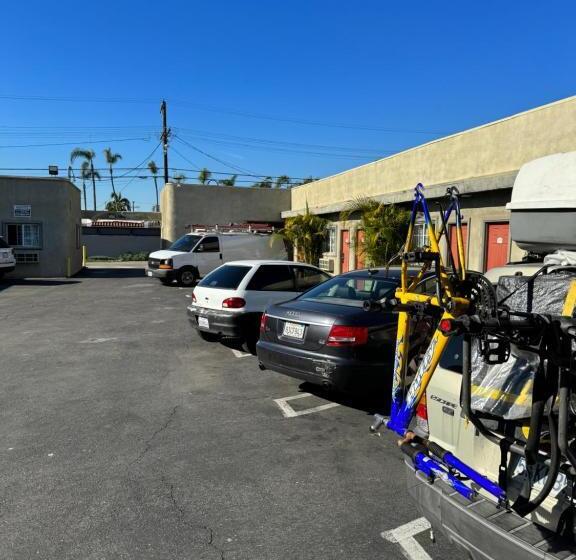 La Cienega Inn Motel