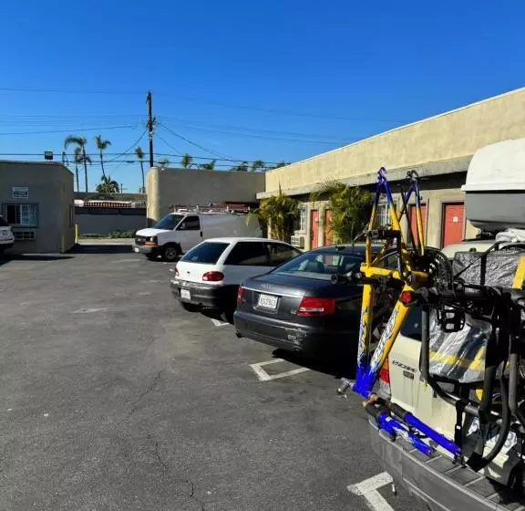 La Cienega Inn Motel