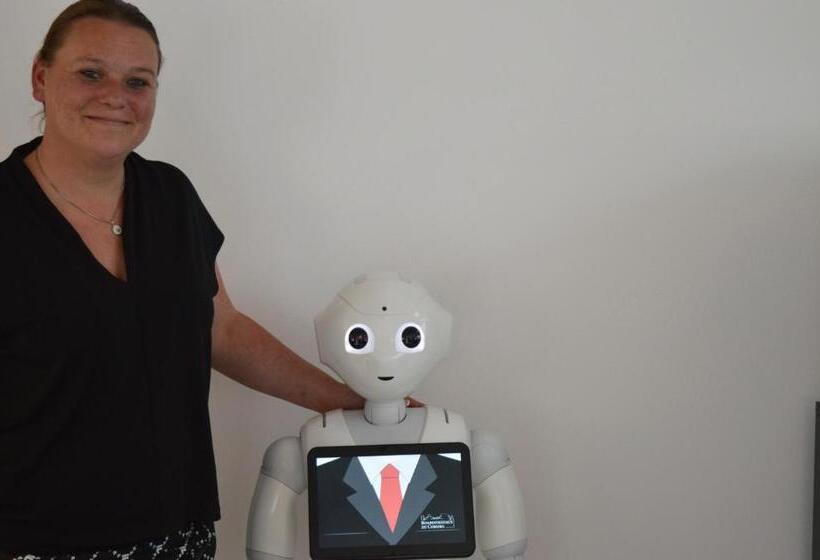 بنسيون Boardinghaus Zu Coburg