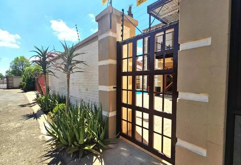 Majatalo De Oude Sleeper Inn 1