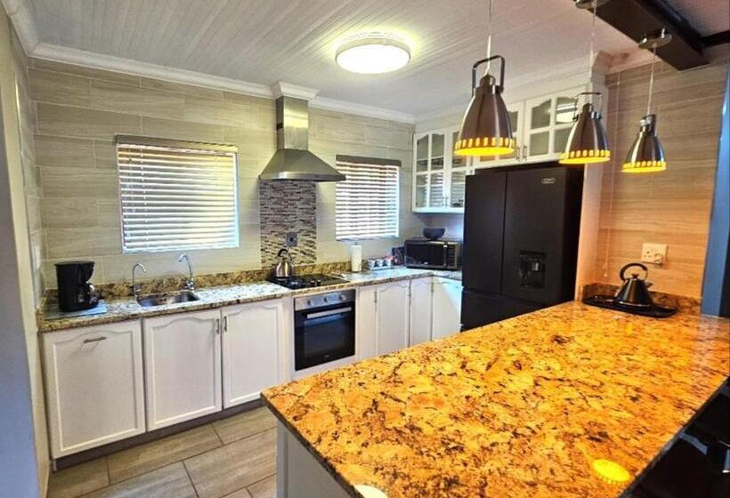 펜션 De Oude Sleeper Inn 1