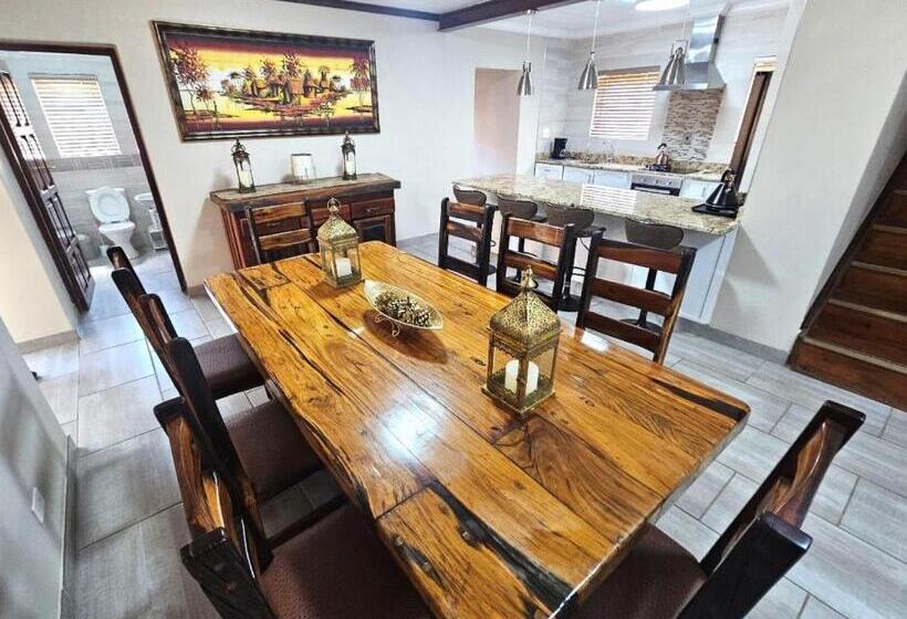 펜션 De Oude Sleeper Inn 1