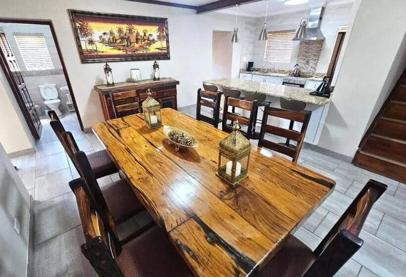 Majatalo De Oude Sleeper Inn 1