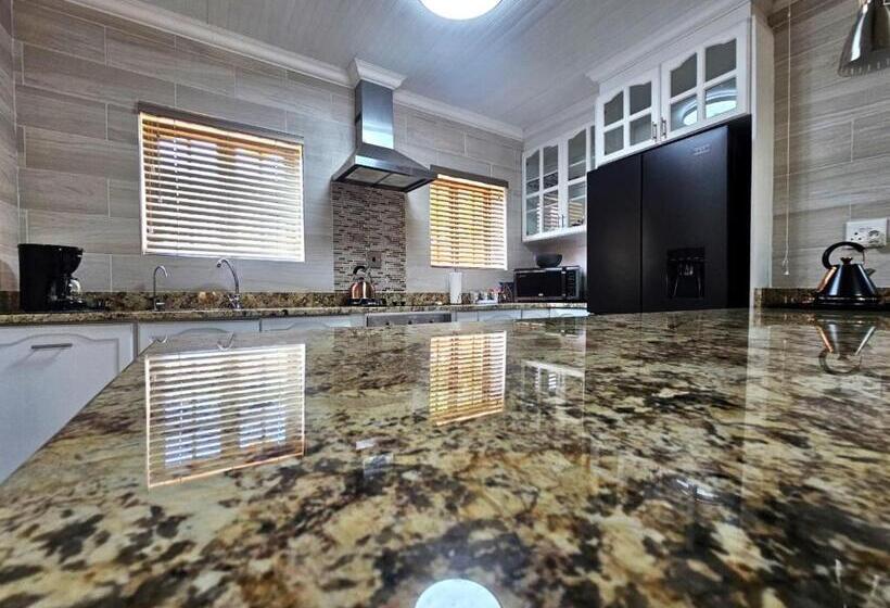 펜션 De Oude Sleeper Inn 1