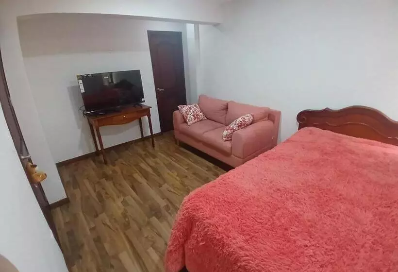 پانسیون Grernhouse