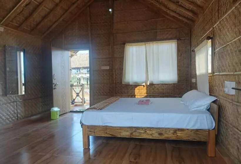 Majatalo Mowgli S Cafe Hampi & Guest House