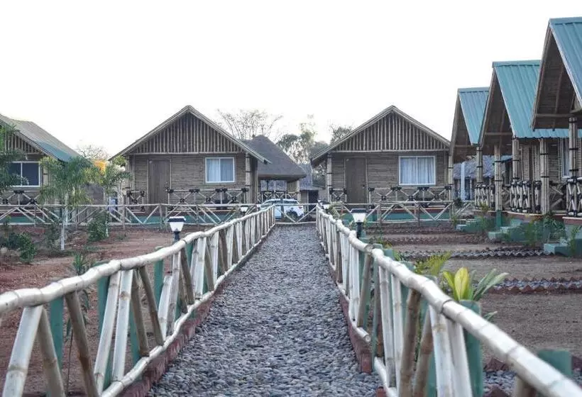 Majatalo Mowgli S Cafe Hampi & Guest House