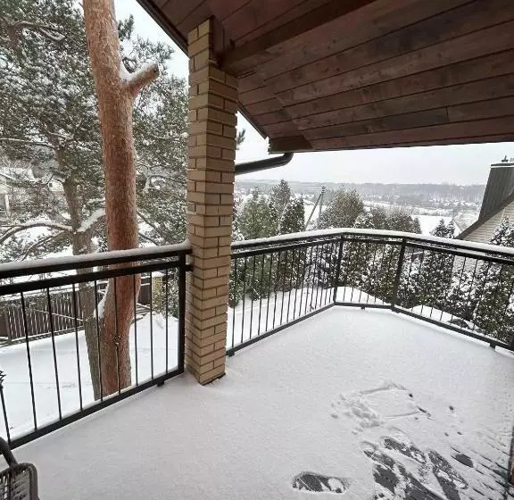 پانسیون Radikiai House