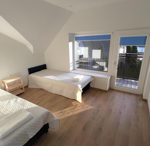 Panzió Radikiai House