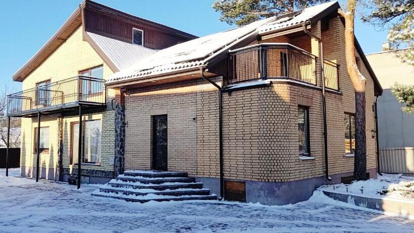 Panzió Radikiai House