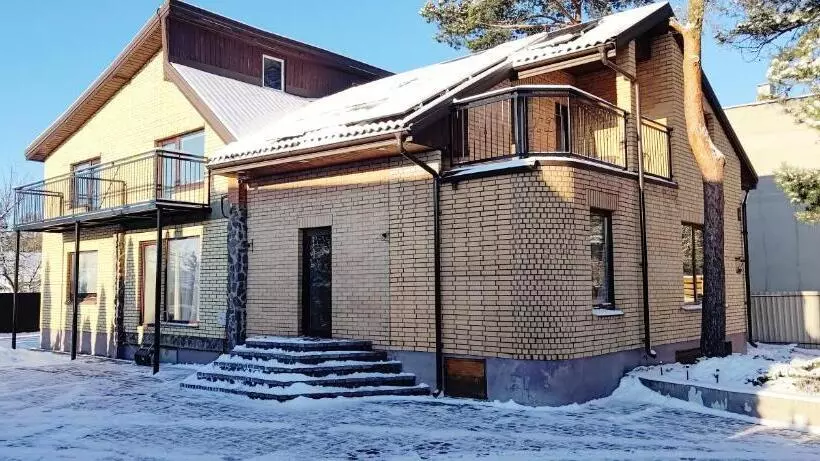 پانسیون Radikiai House