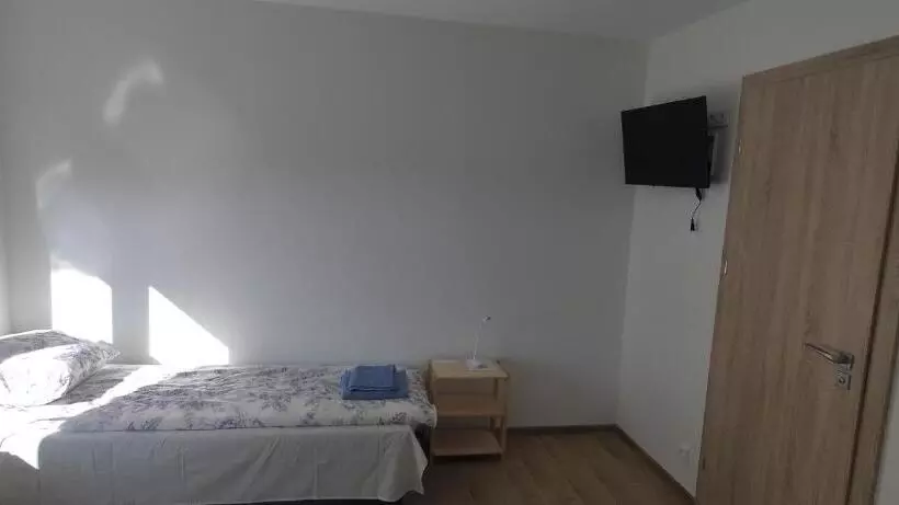 پانسیون Radikiai House