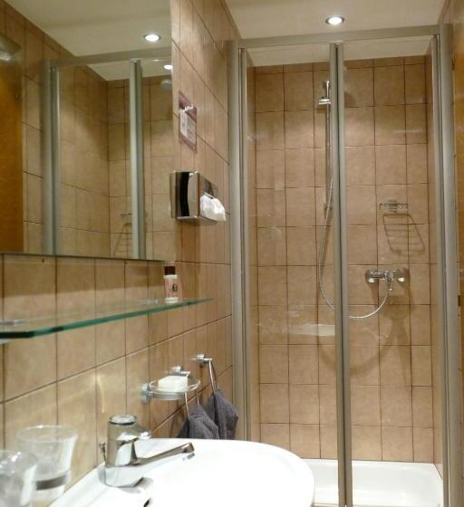 Pension Dorfplatzl Pitztal