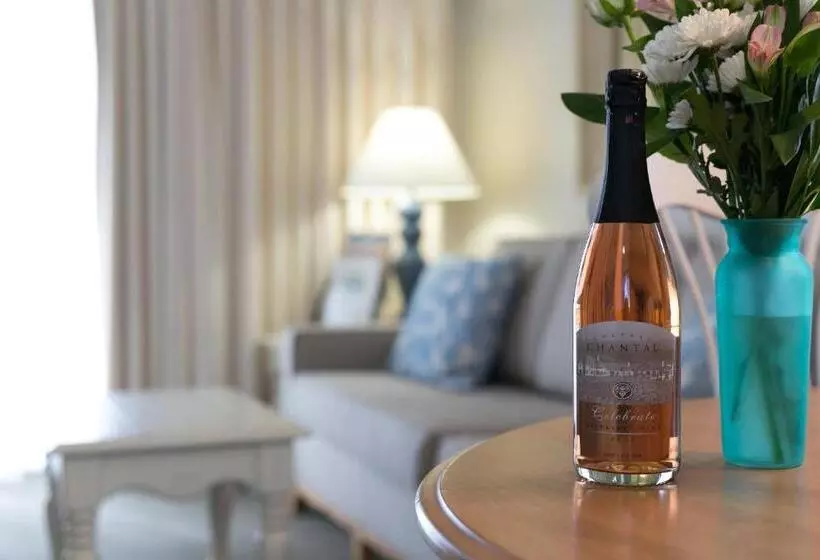 Lomakeskus The Shores