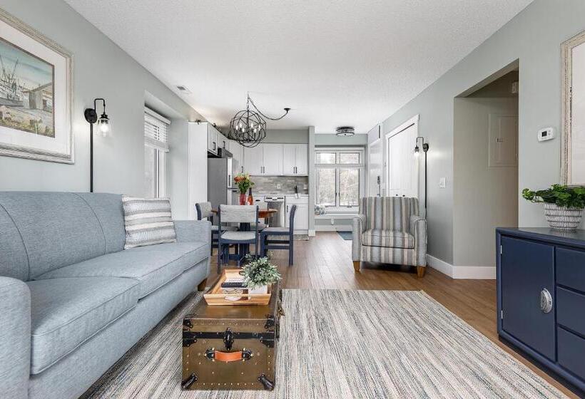 אתר נופש The Shores