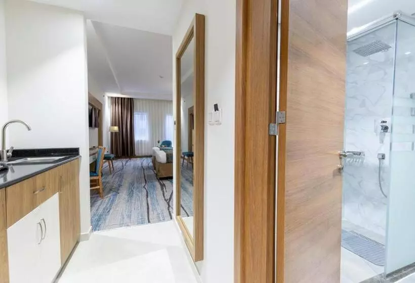 Time Ruba Hotel & Suites