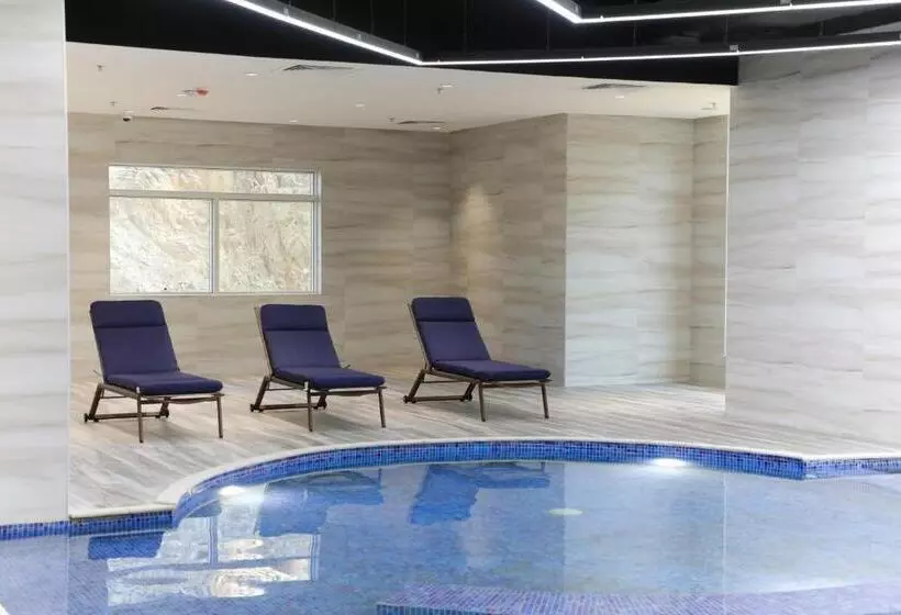 Time Ruba Hotel & Suites