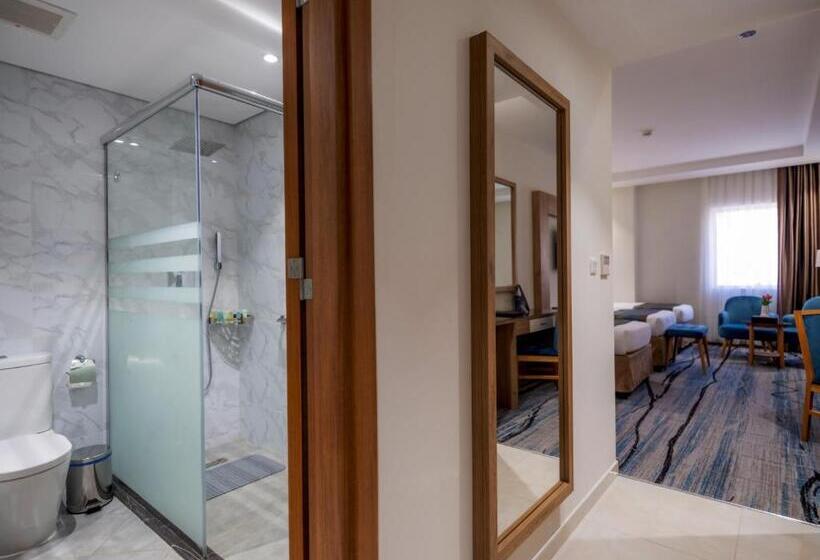 Time Ruba Hotel & Suites