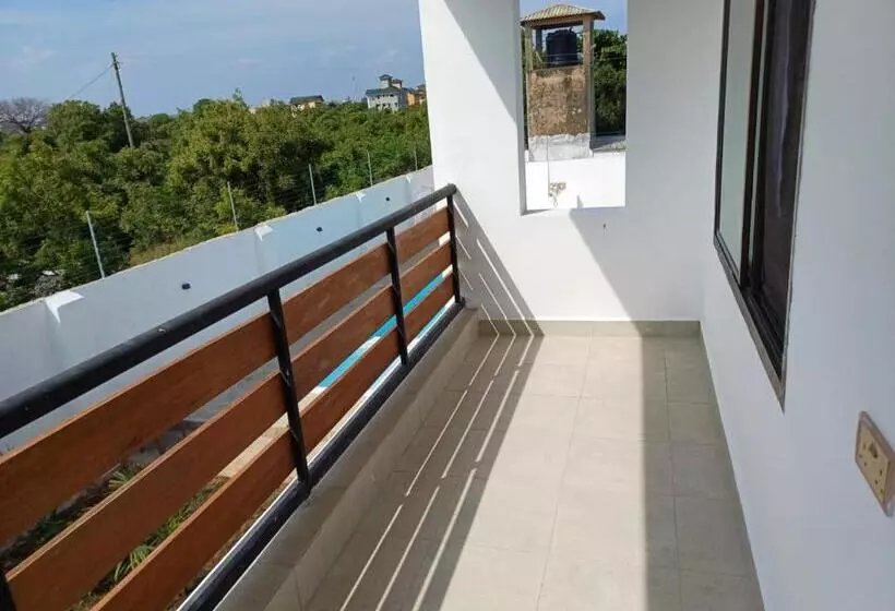 Tulivu Suites Diani