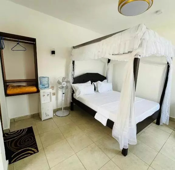 Tulivu Suites Diani