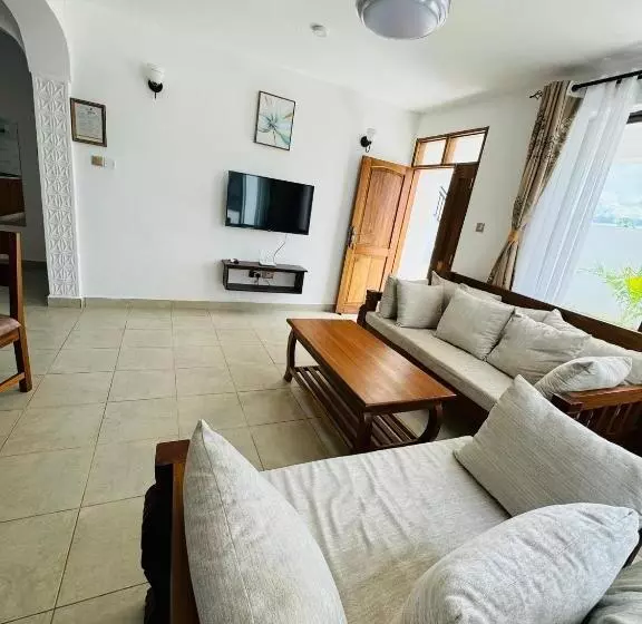 Tulivu Suites Diani