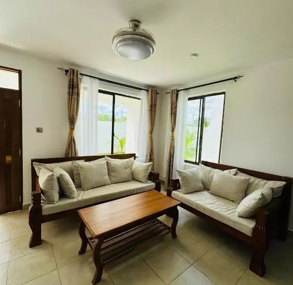 Tulivu Suites Diani