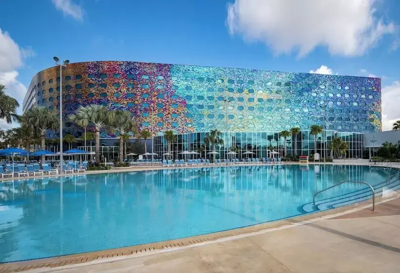 Universal Stella Nova Resort