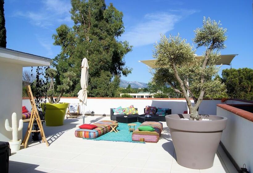 Apparthotel La Girafe