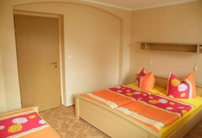 Aamiaismajoitus (B&B) Am Lindenbaum