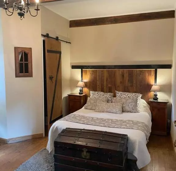 ベッドアンドブレックファースト Chambres D’hôte Manoir De Kerliviry