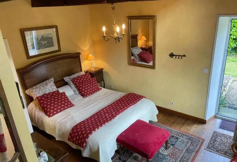 ベッドアンドブレックファースト Chambres D’hôte Manoir De Kerliviry