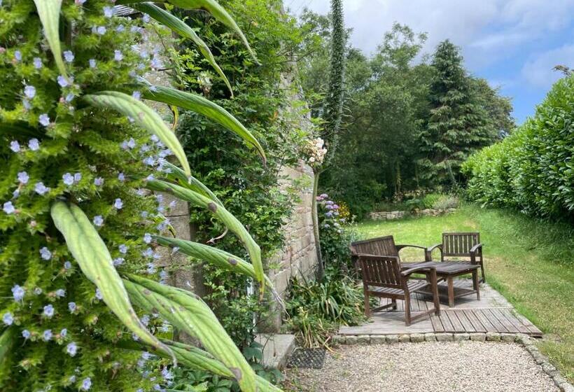 住宿加早餐  Chambres D’hôte Manoir De Kerliviry