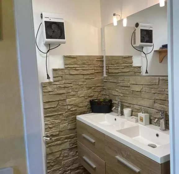 ベッドアンドブレックファースト Chambres D’hôte Manoir De Kerliviry