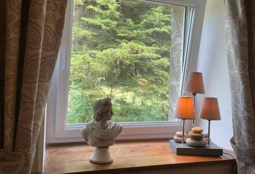 ベッドアンドブレックファースト Chambres D’hôte Manoir De Kerliviry