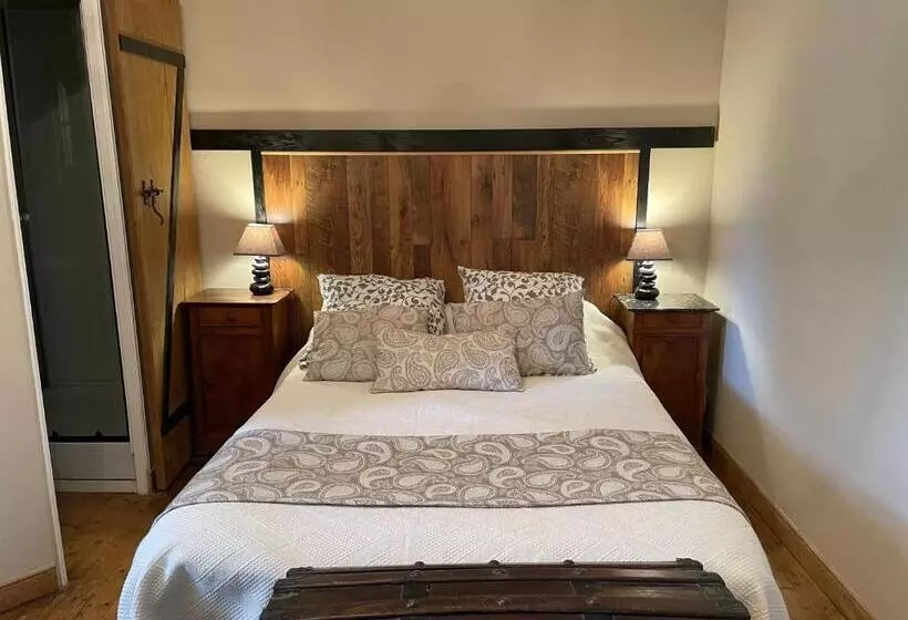 ベッドアンドブレックファースト Chambres D’hôte Manoir De Kerliviry