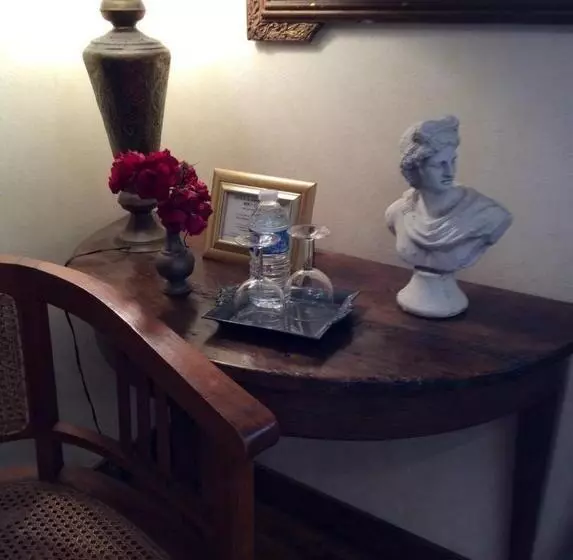 ベッドアンドブレックファースト Chambres D’hôte Manoir De Kerliviry